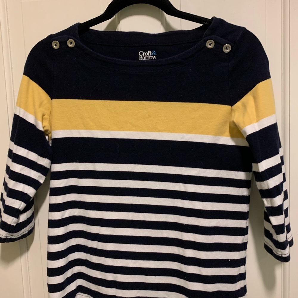 Three quarter sleeve cotton shirt